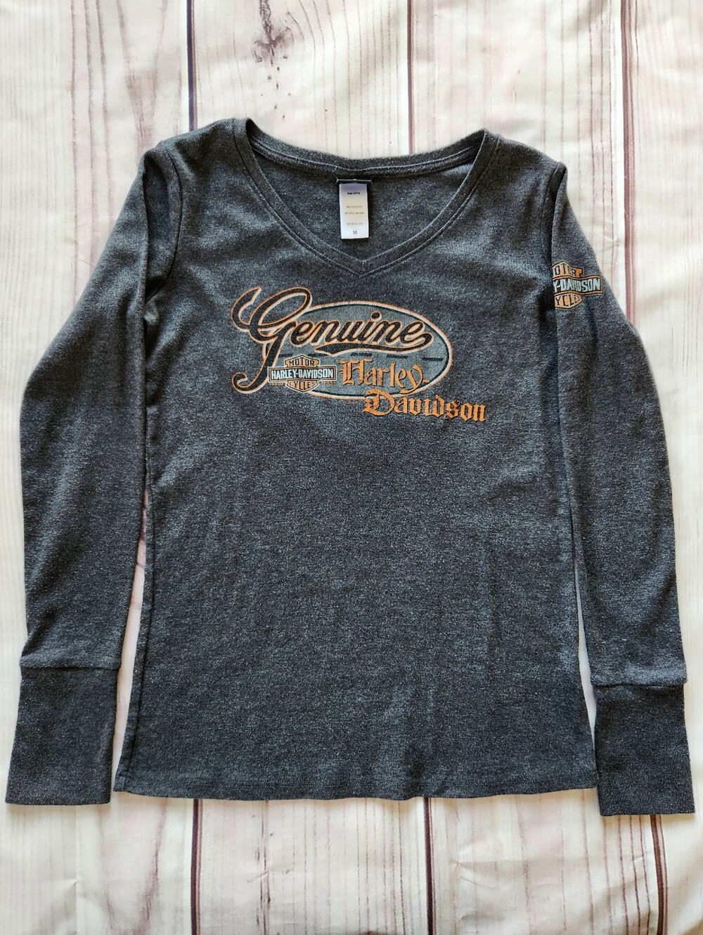 Harley-Davidson Long Sleeve Tee V Neck Wolf Graphic Grey | Women's Size M